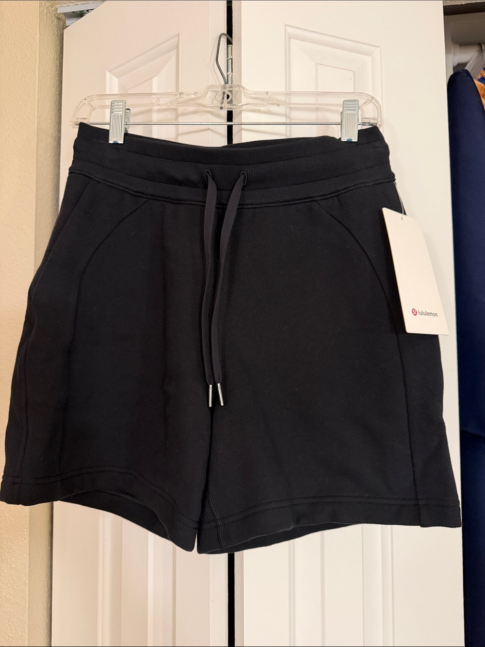 lululemon Black Scuba Shorts 5 inch size 6